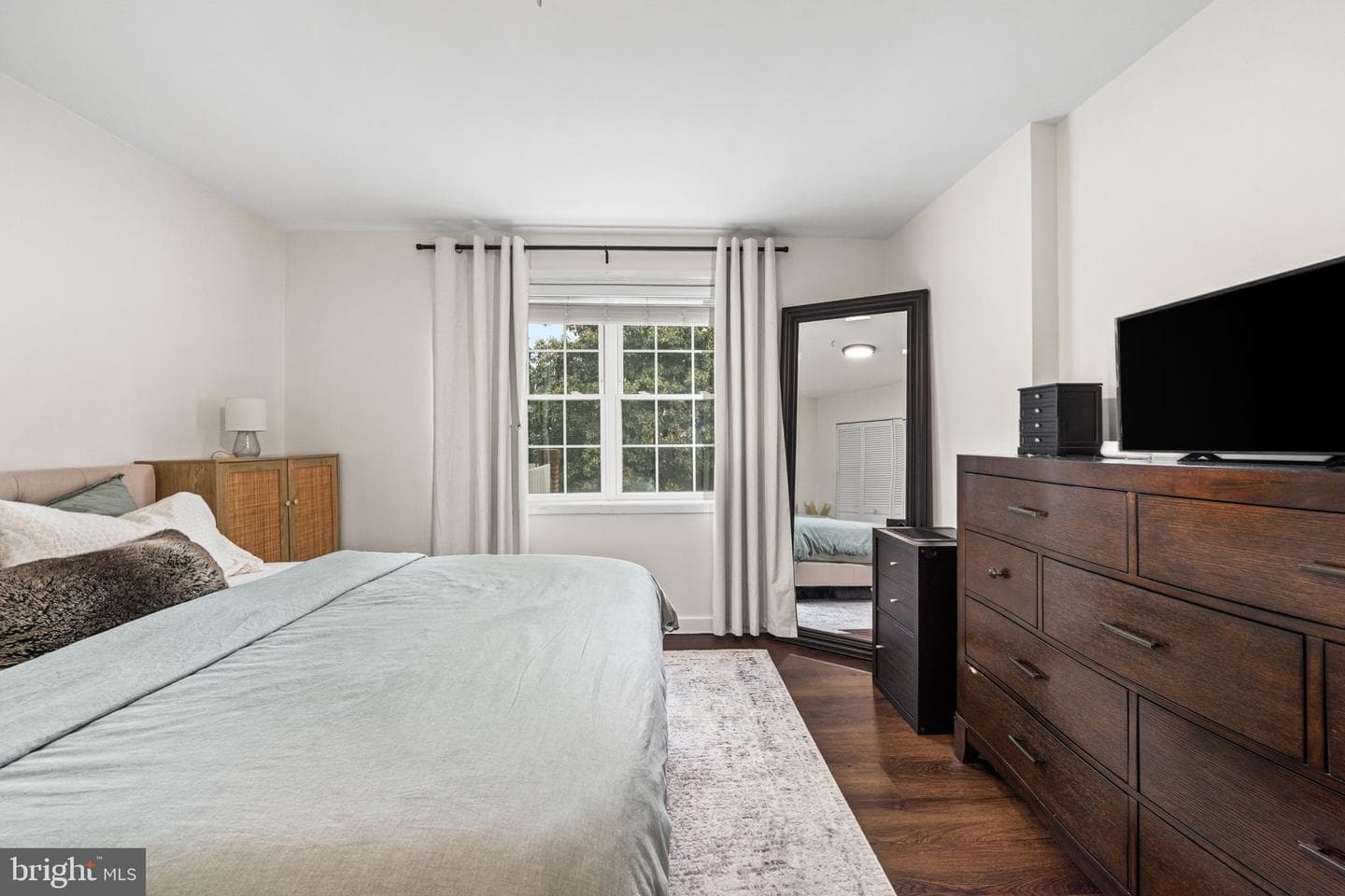 2717 S Walter Reed Drive #a photo 11