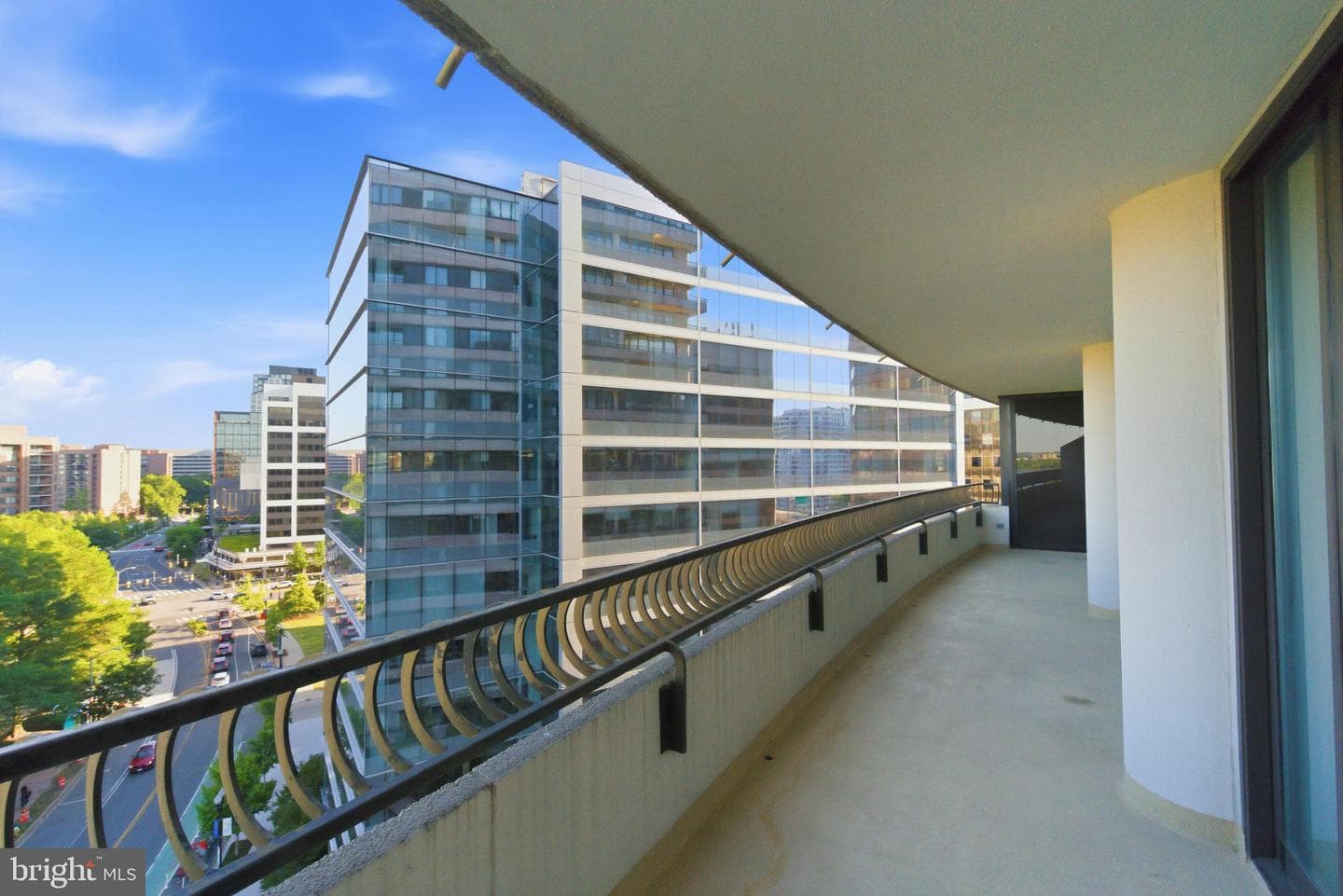 1300 Crystal Dr # 1107S photo 11