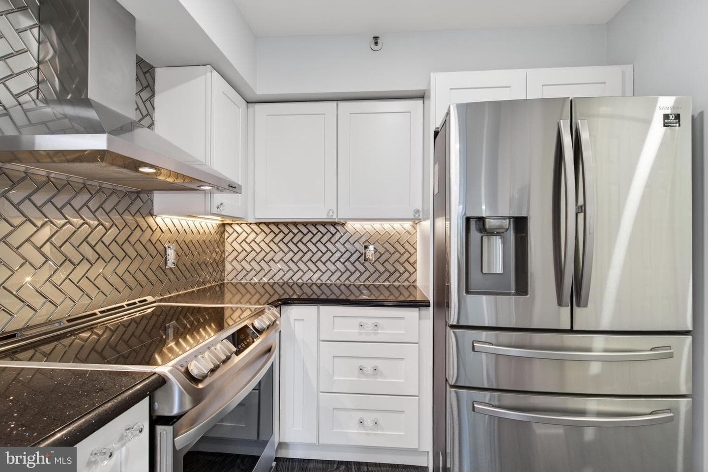 1300 Crystal Dr # 1107S photo 18