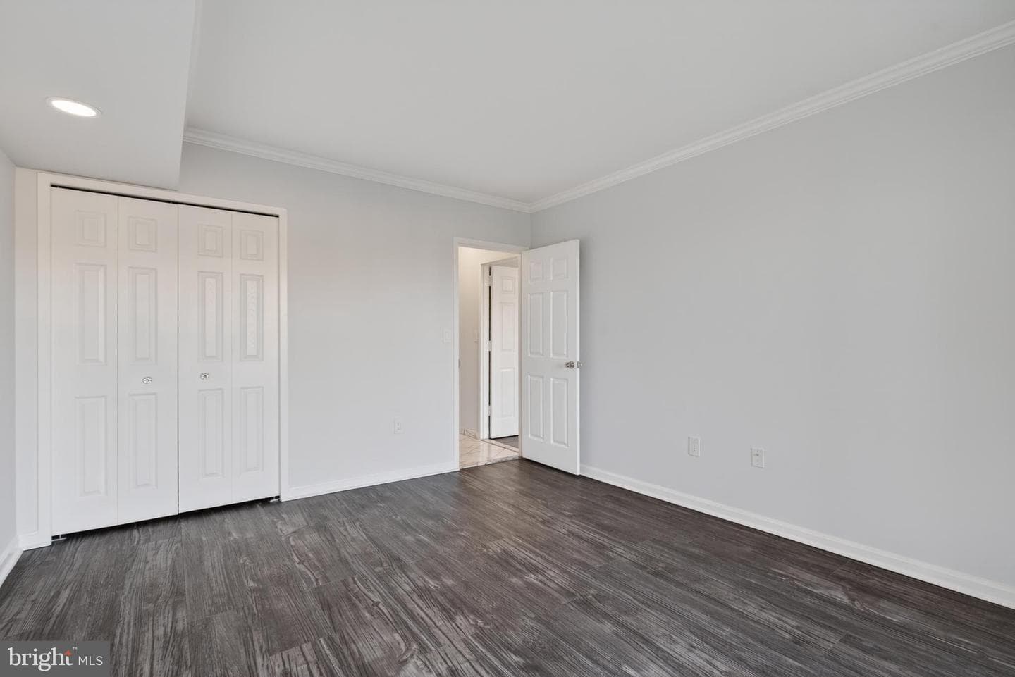1300 Crystal Dr # 1107S photo 26