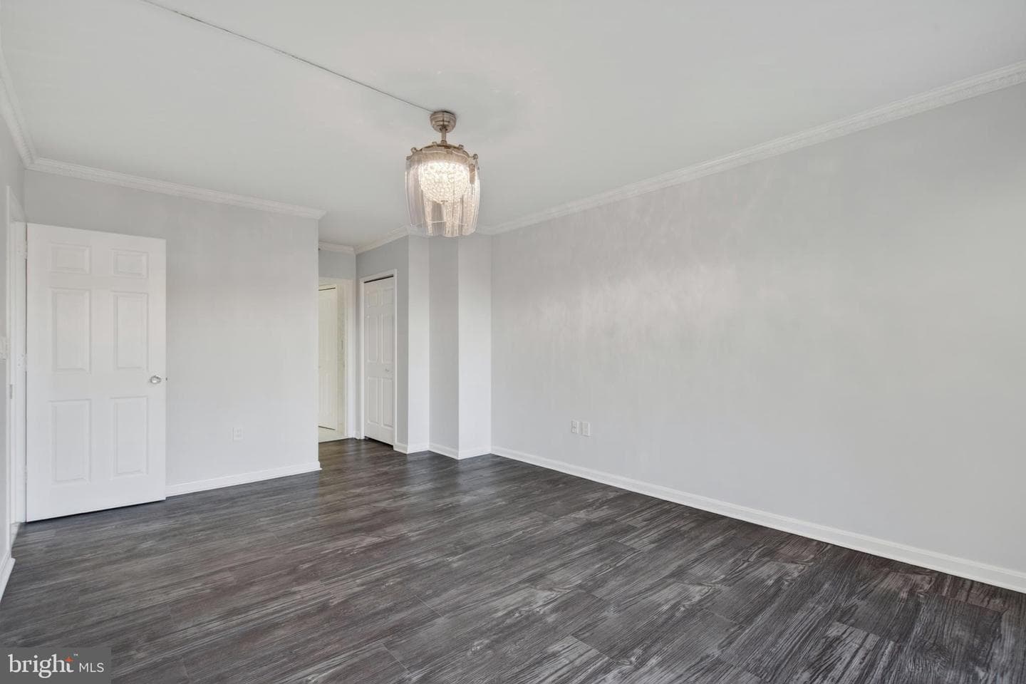 1300 Crystal Dr # 1107S photo 31