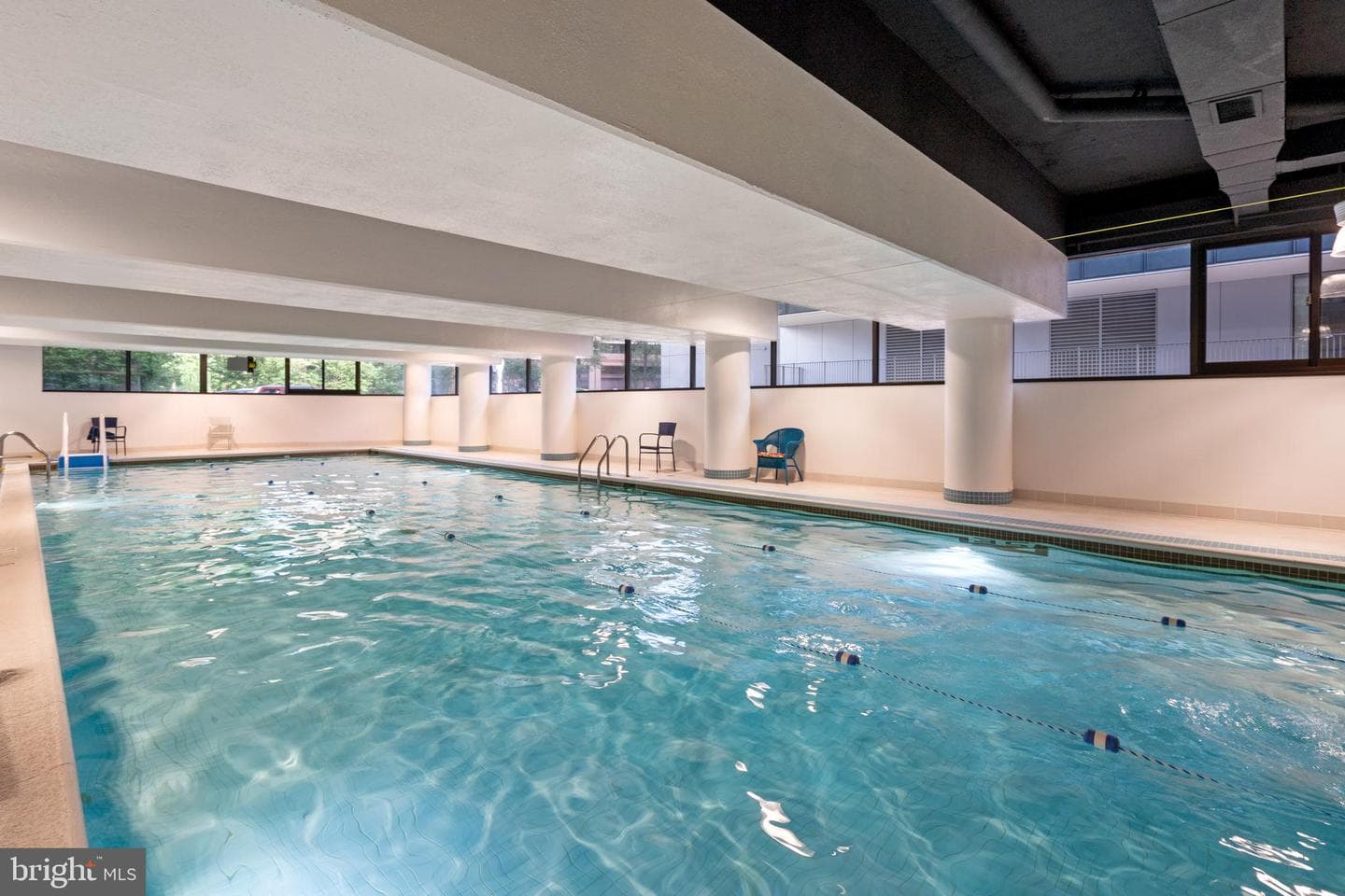 1300 Crystal Dr # 1107S photo 41