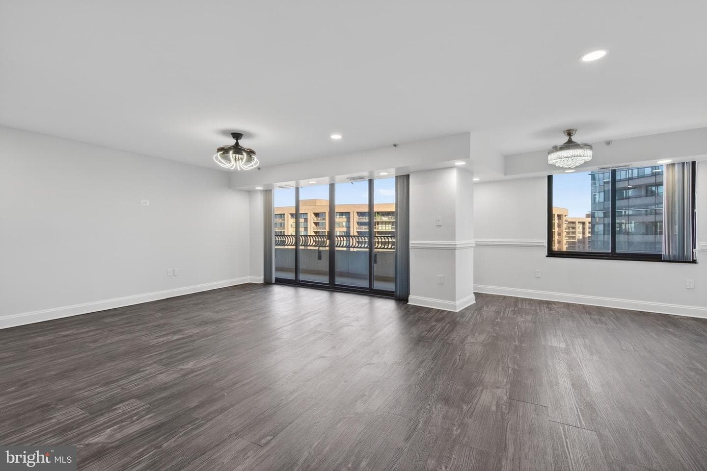 1300 Crystal Dr # 1107S photo 7