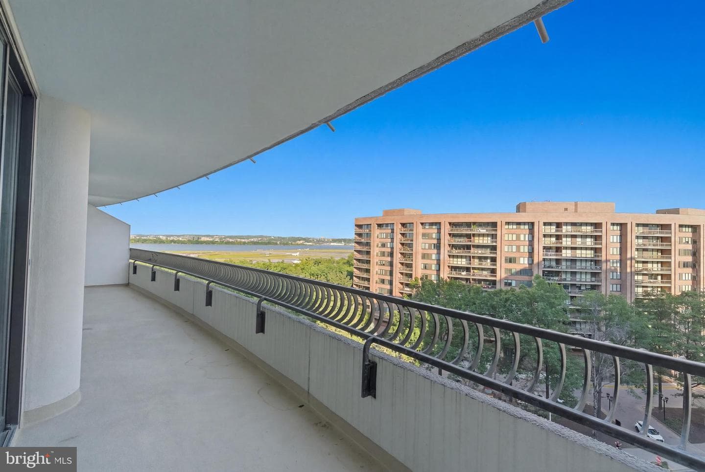 1300 Crystal Dr # 1107S photo 9