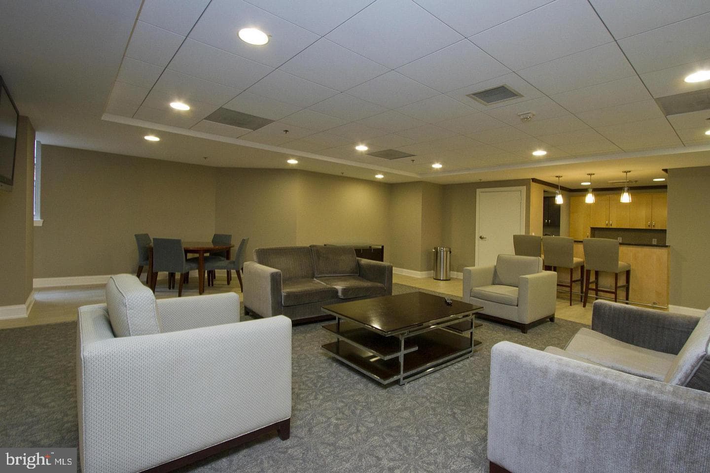 1020 N Highland Street #703 photo 28