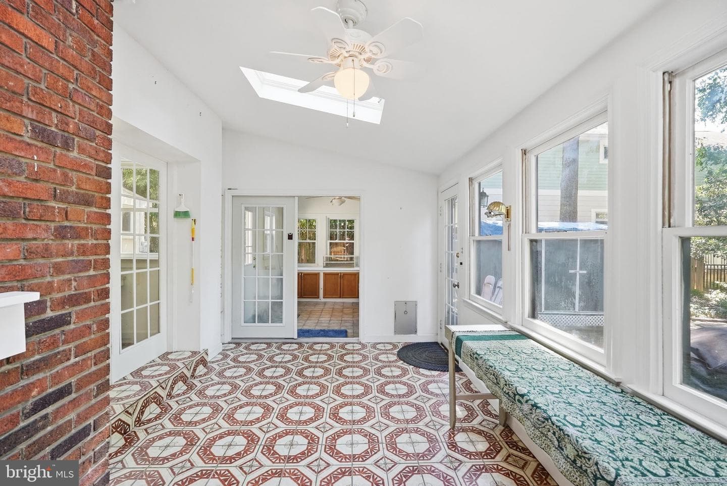 2511 S Grant Street photo 7