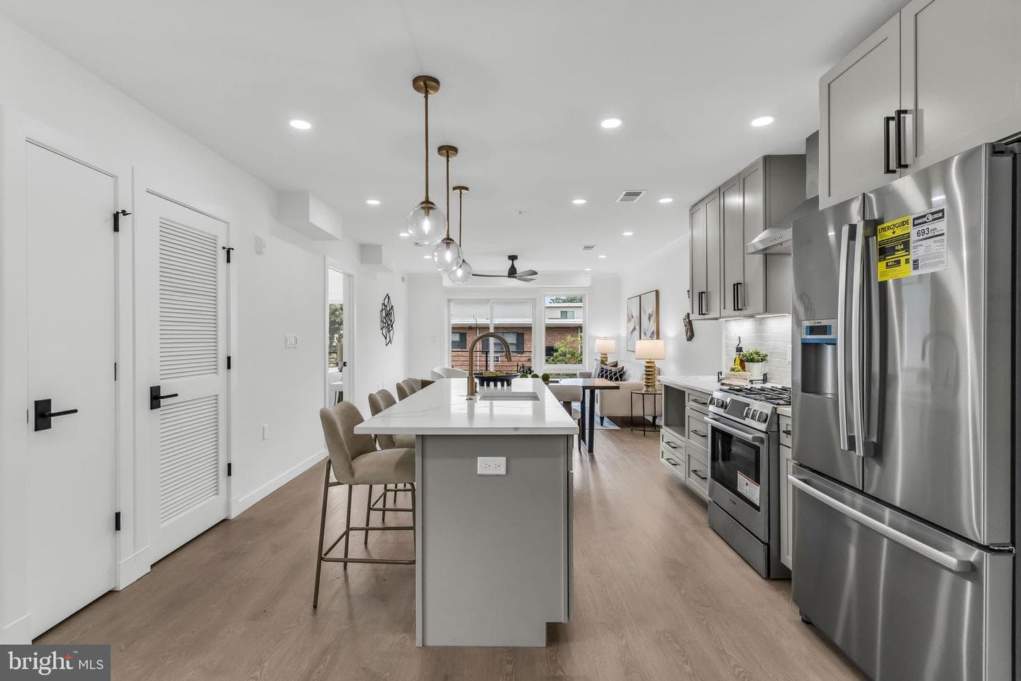 1201 N Quinn Street #302, Arlington