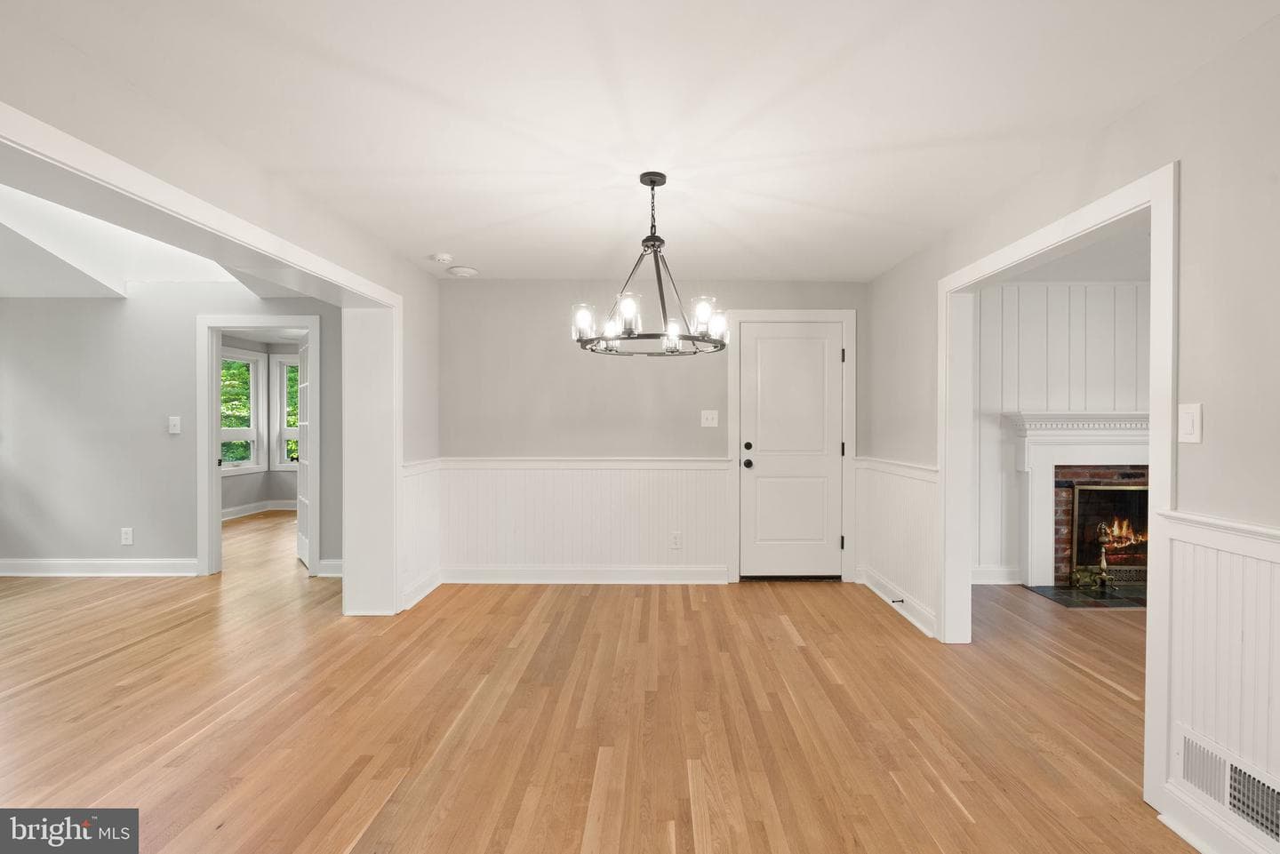 3667 N Harrison Street photo 16