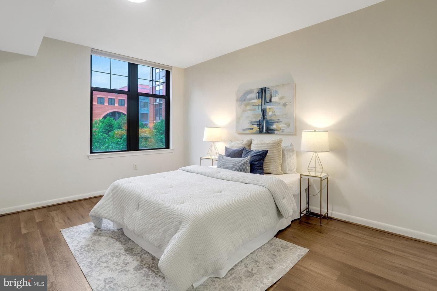 1021 N Garfield Street #315 photo 12