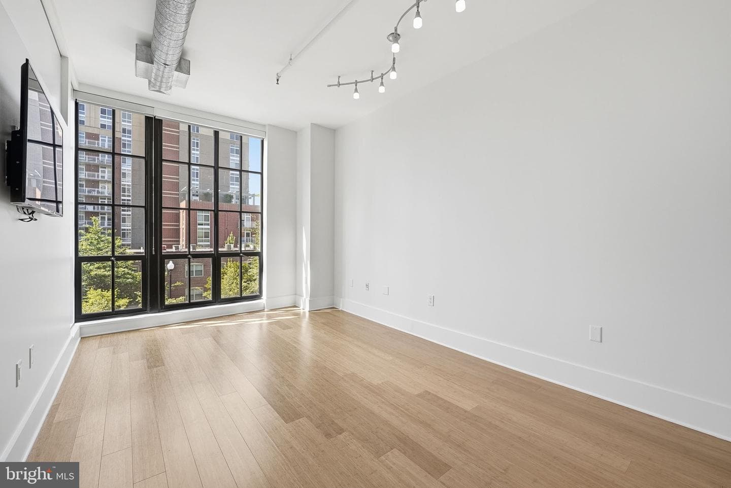 1615 N Queen Street #m304 photo 12