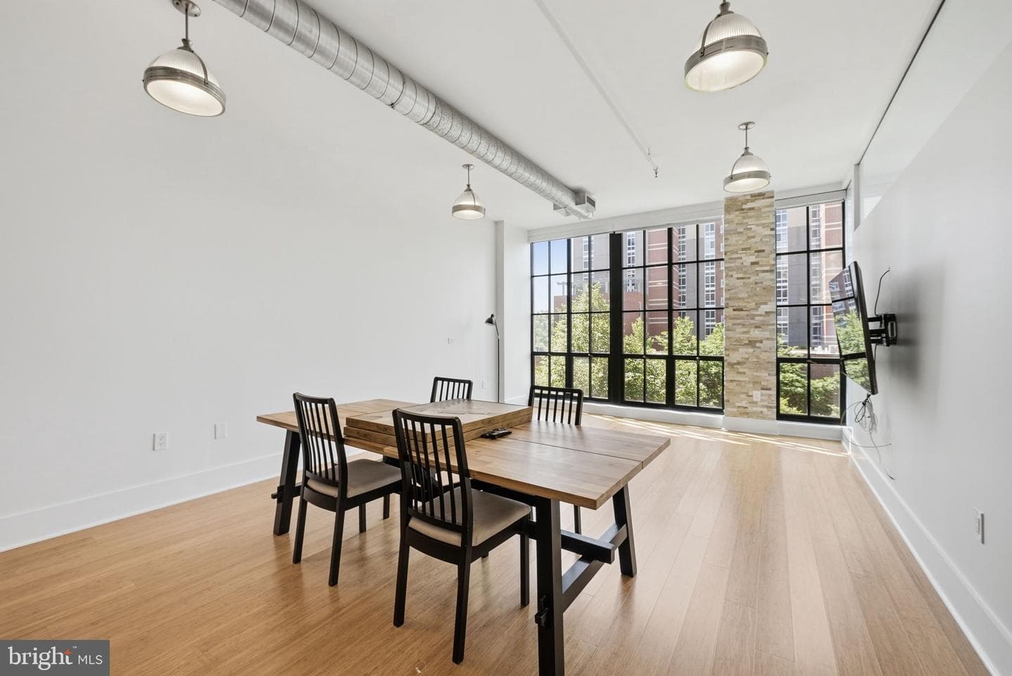 1615 N Queen Street #m304 photo 9