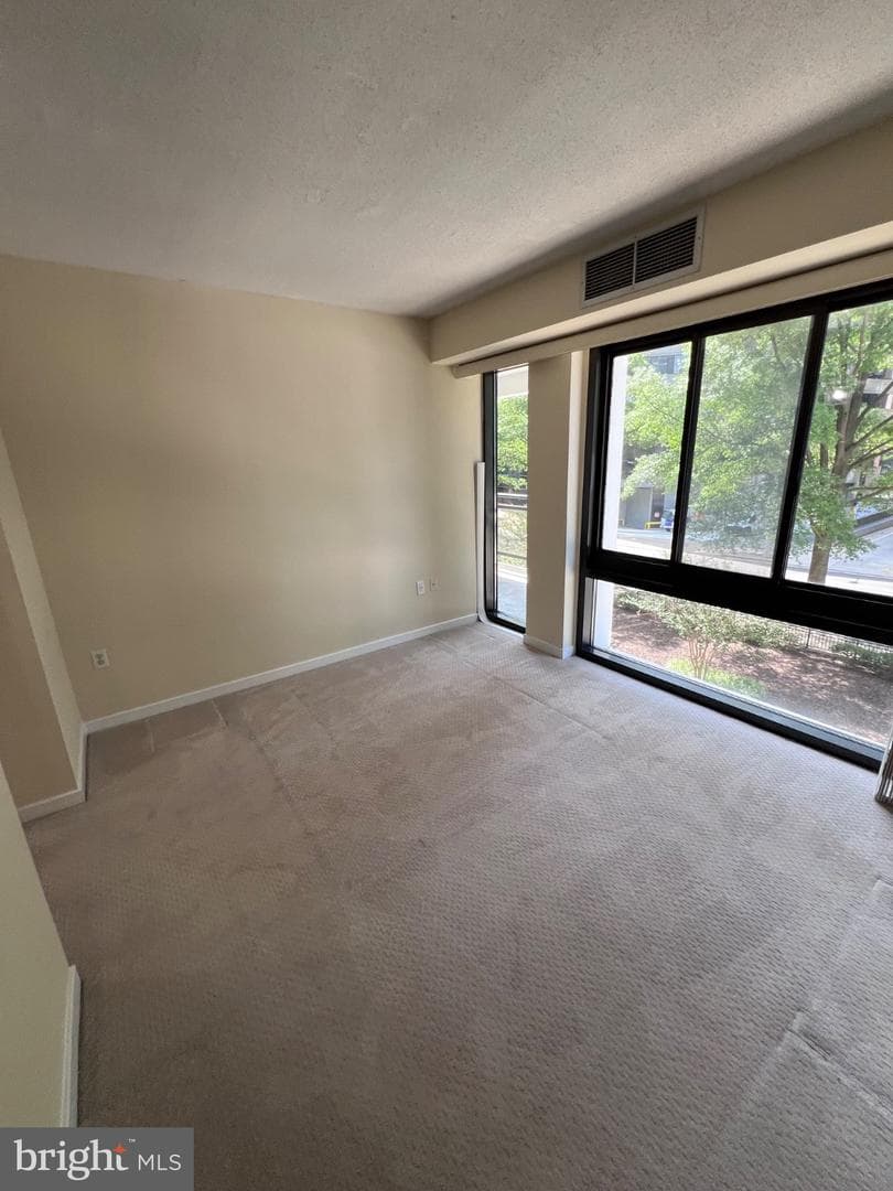 1530 Key Boulevard #317 photo 21