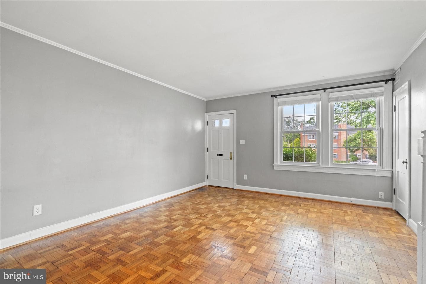 1600 S Barton Street #750 photo 3