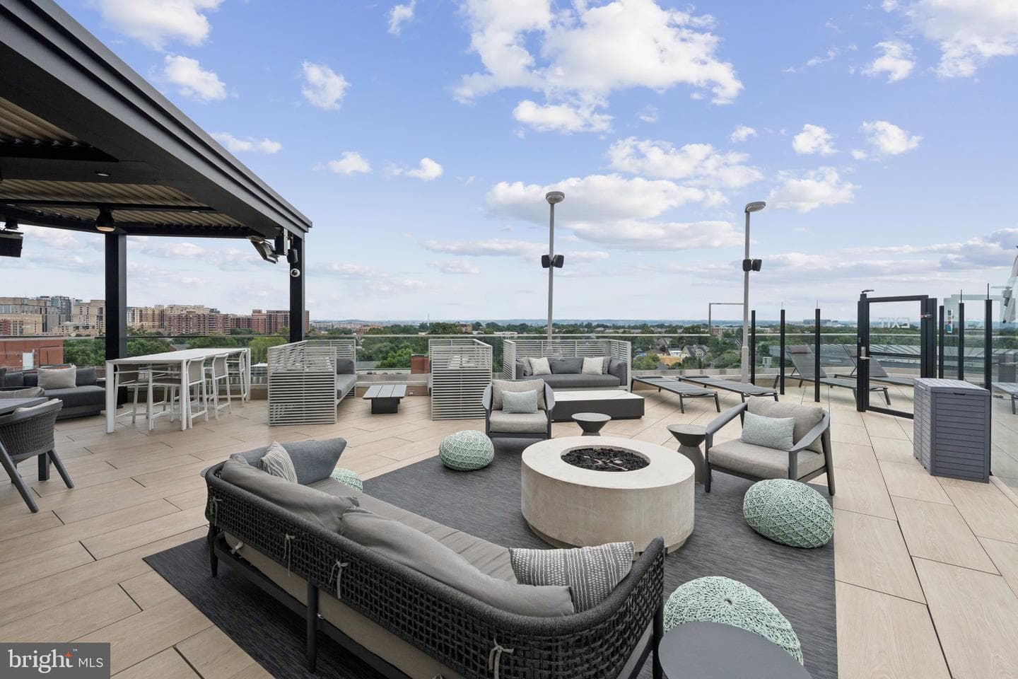 1021 N Garfield St # 233 photo 8