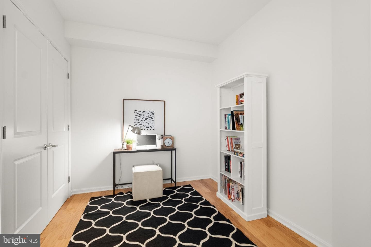 2720 S Arlington Mill Dr # 616 photo 39