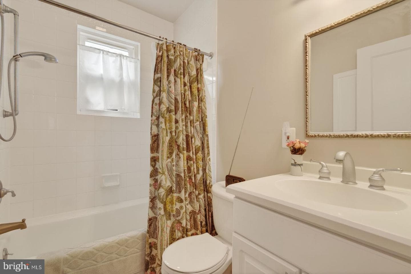 526 N Ivy Street photo 27