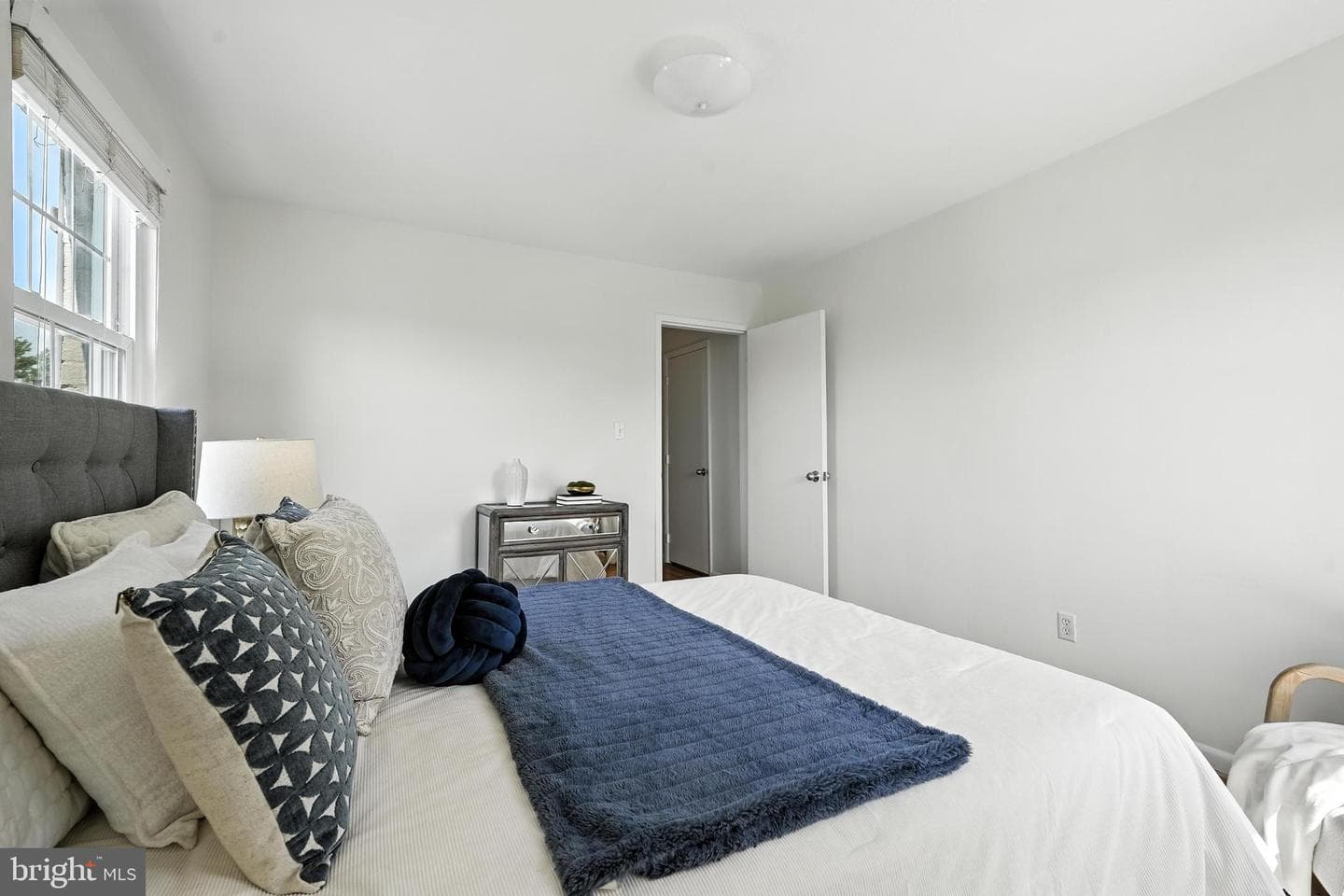 2030 N Vermont Street #304 photo 12