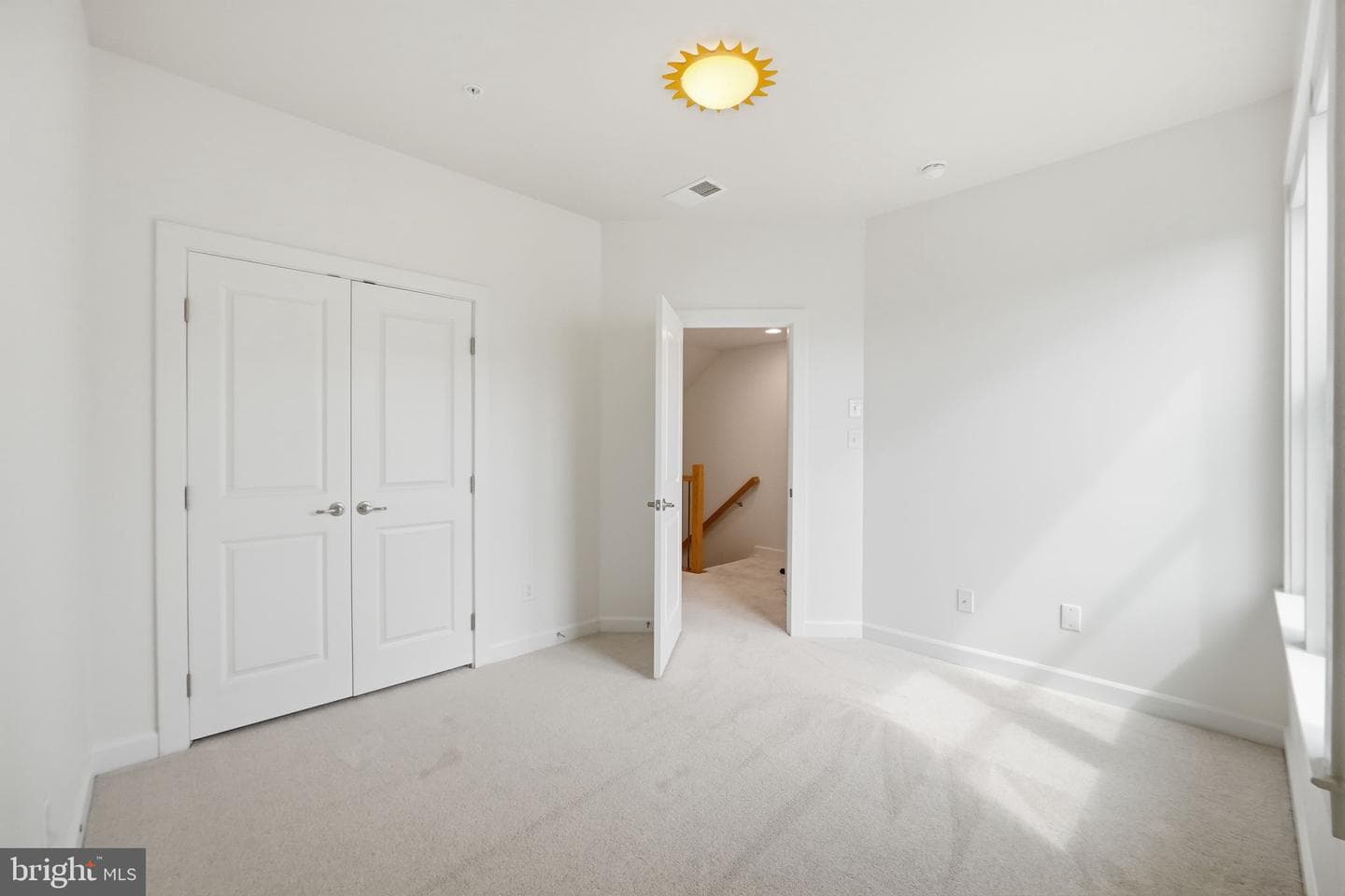 1149 S Monroe Street photo 22