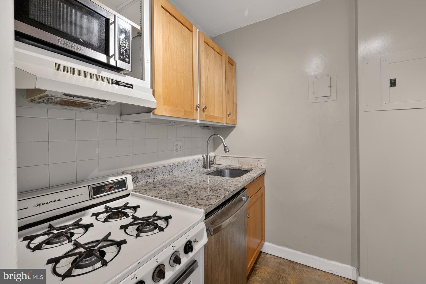 1121 Arlington Boulevard #520 photo 11