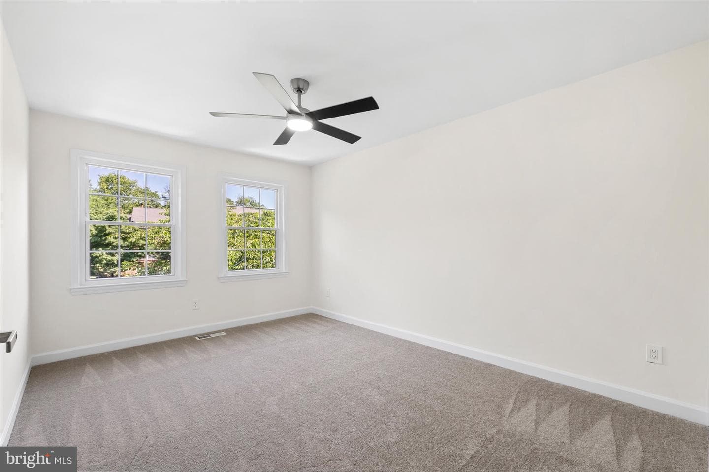 4418 S Pershing Court photo 29