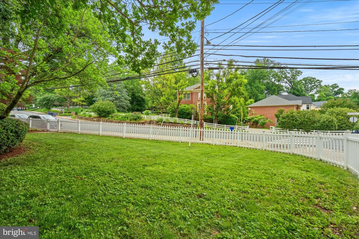 2232 Military Rd photo 36