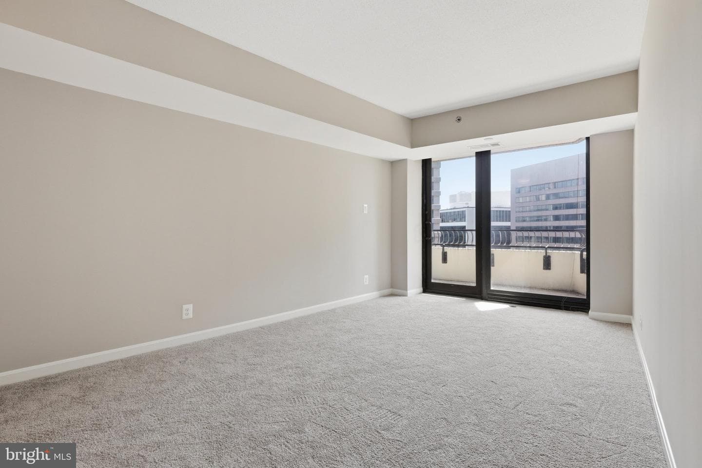 1200 Crystal Dr # 1311 photo 19
