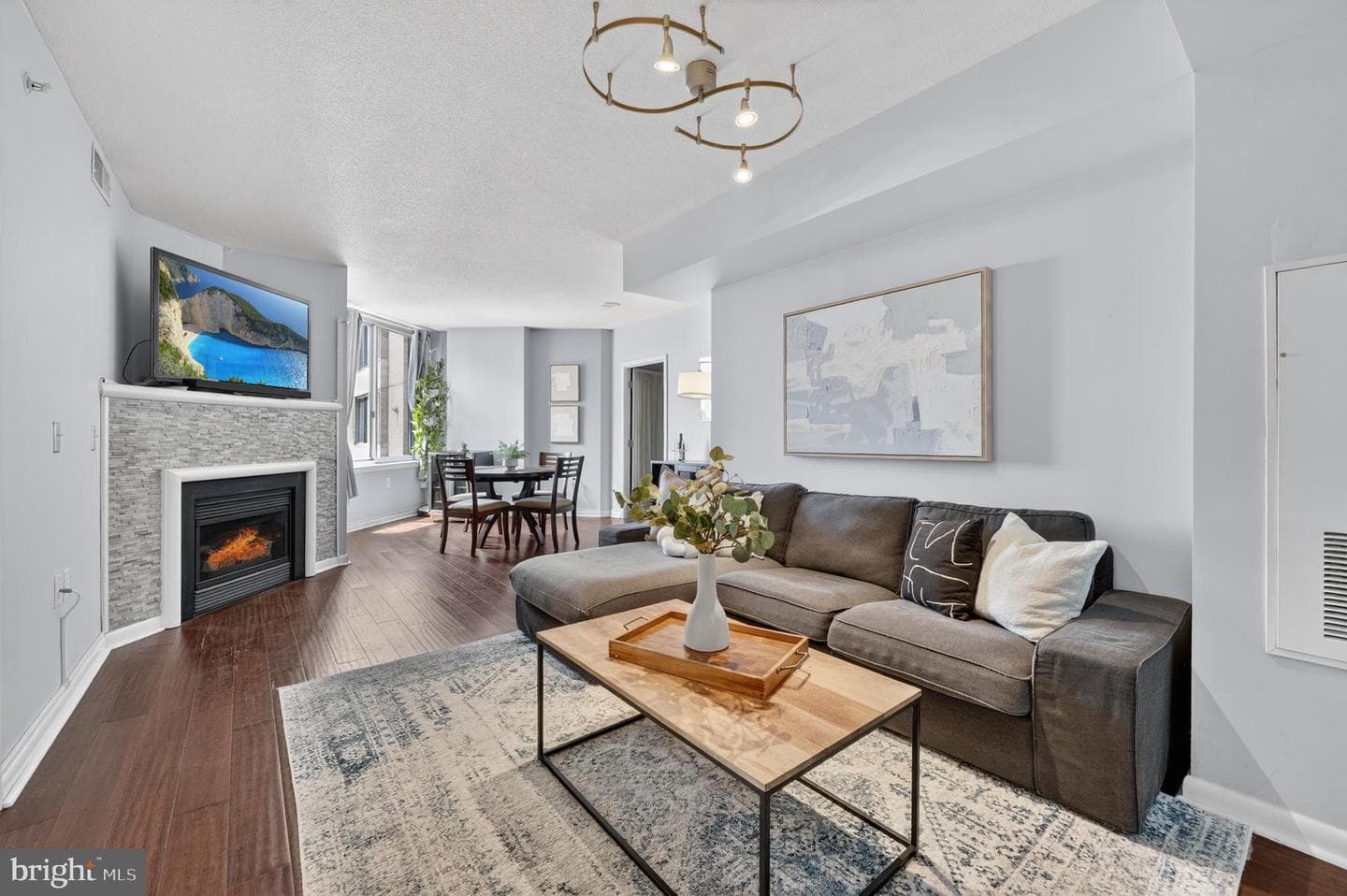 851 N Glebe Road #1301 photo 11