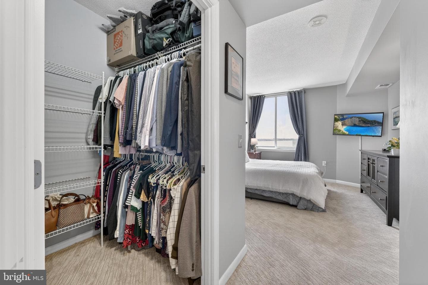 851 N Glebe Road #1301 photo 31