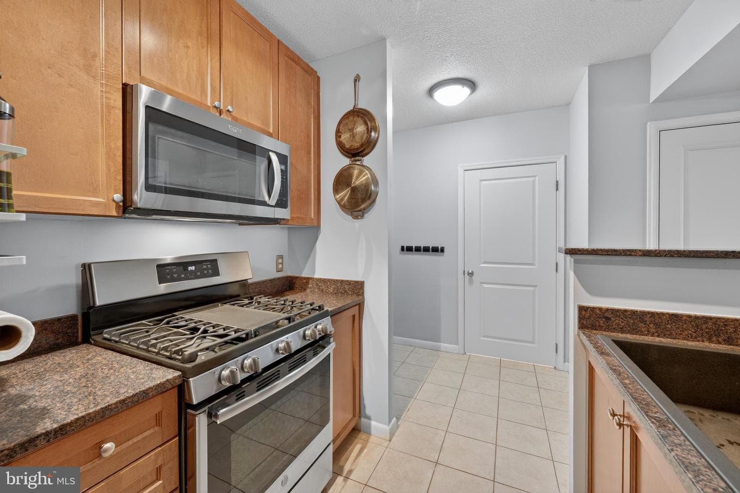 851 N Glebe Road #1301 photo 4