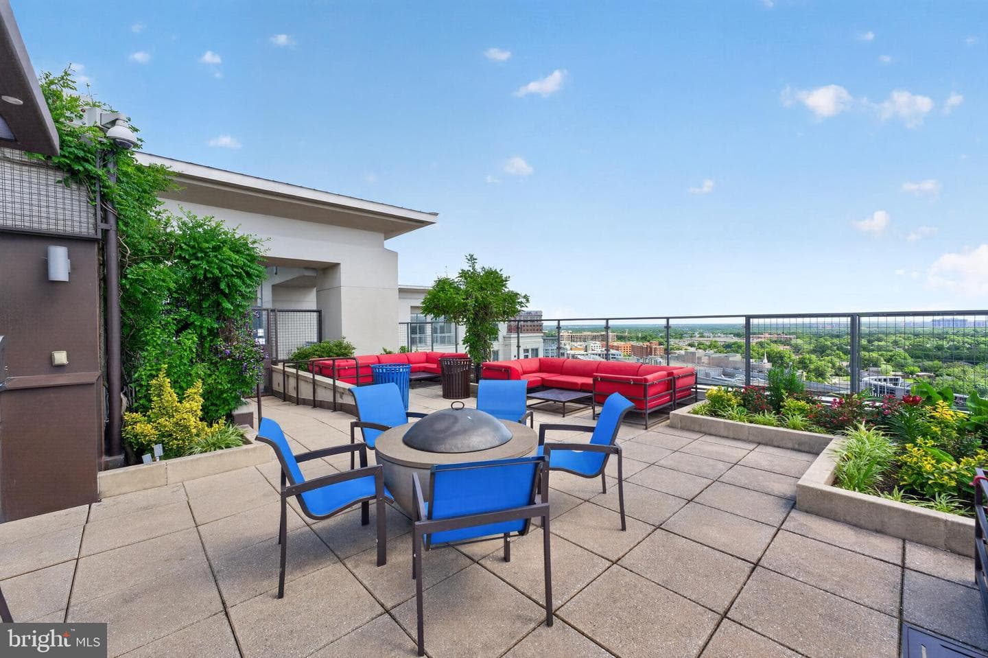 851 N Glebe Road #1301 photo 55