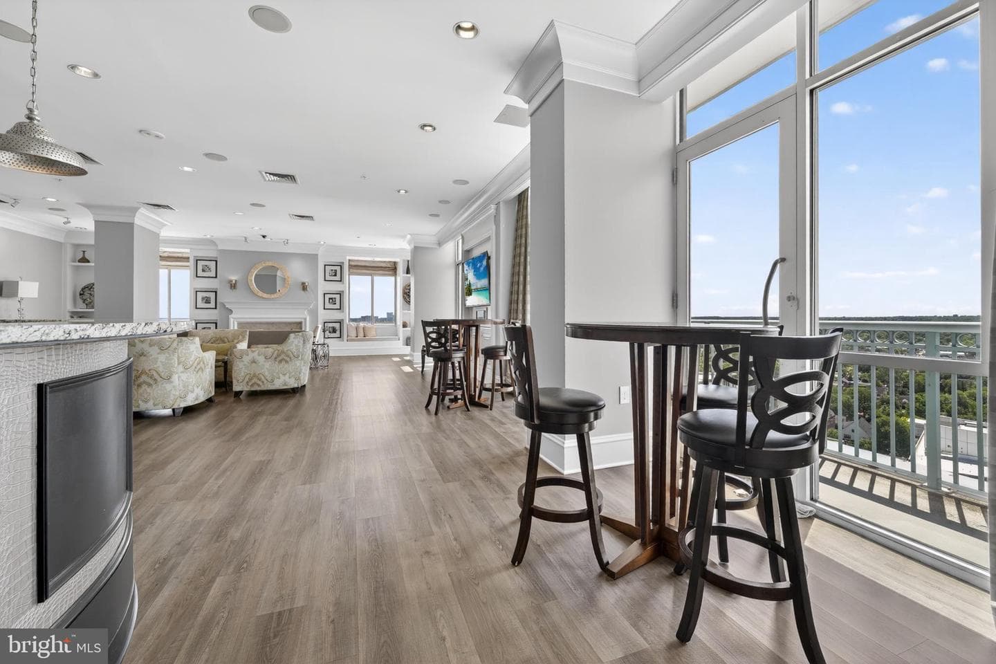 851 N Glebe Road #1301 photo 64