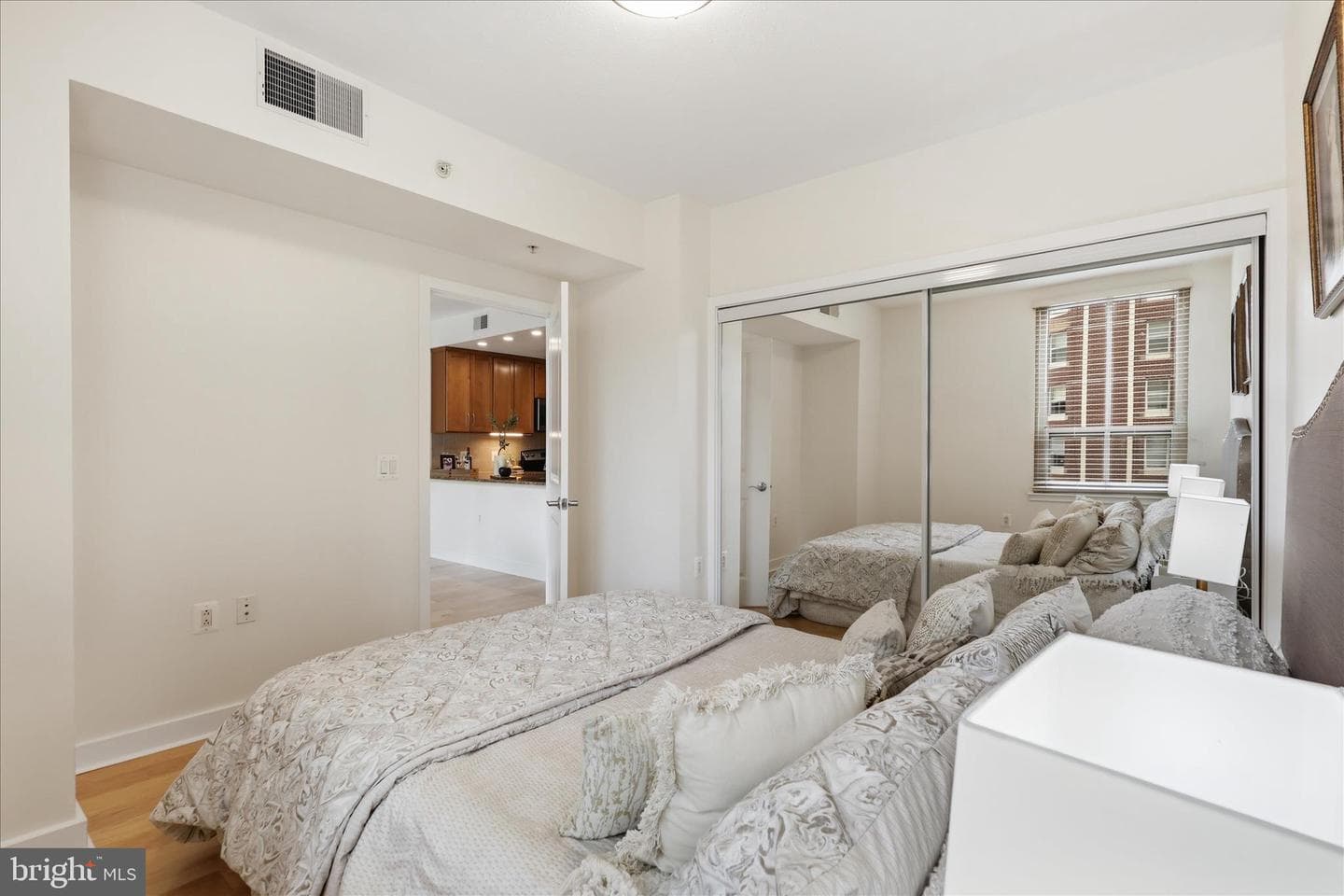 888 Quincy Street #510 photo 14