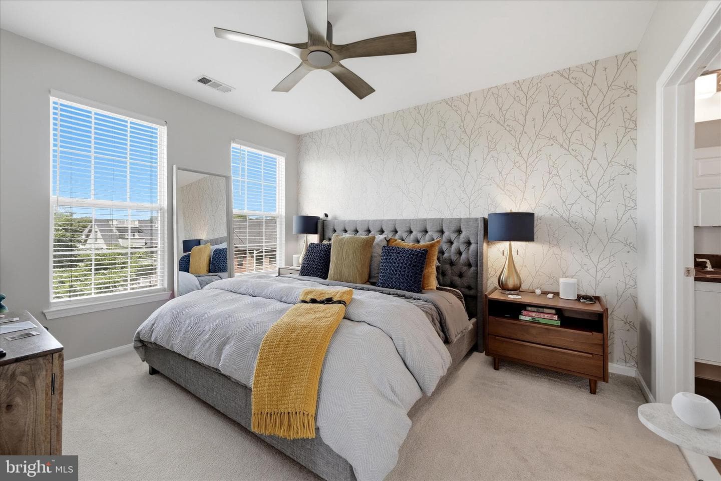 801 S Greenbrier Street #306 photo 28