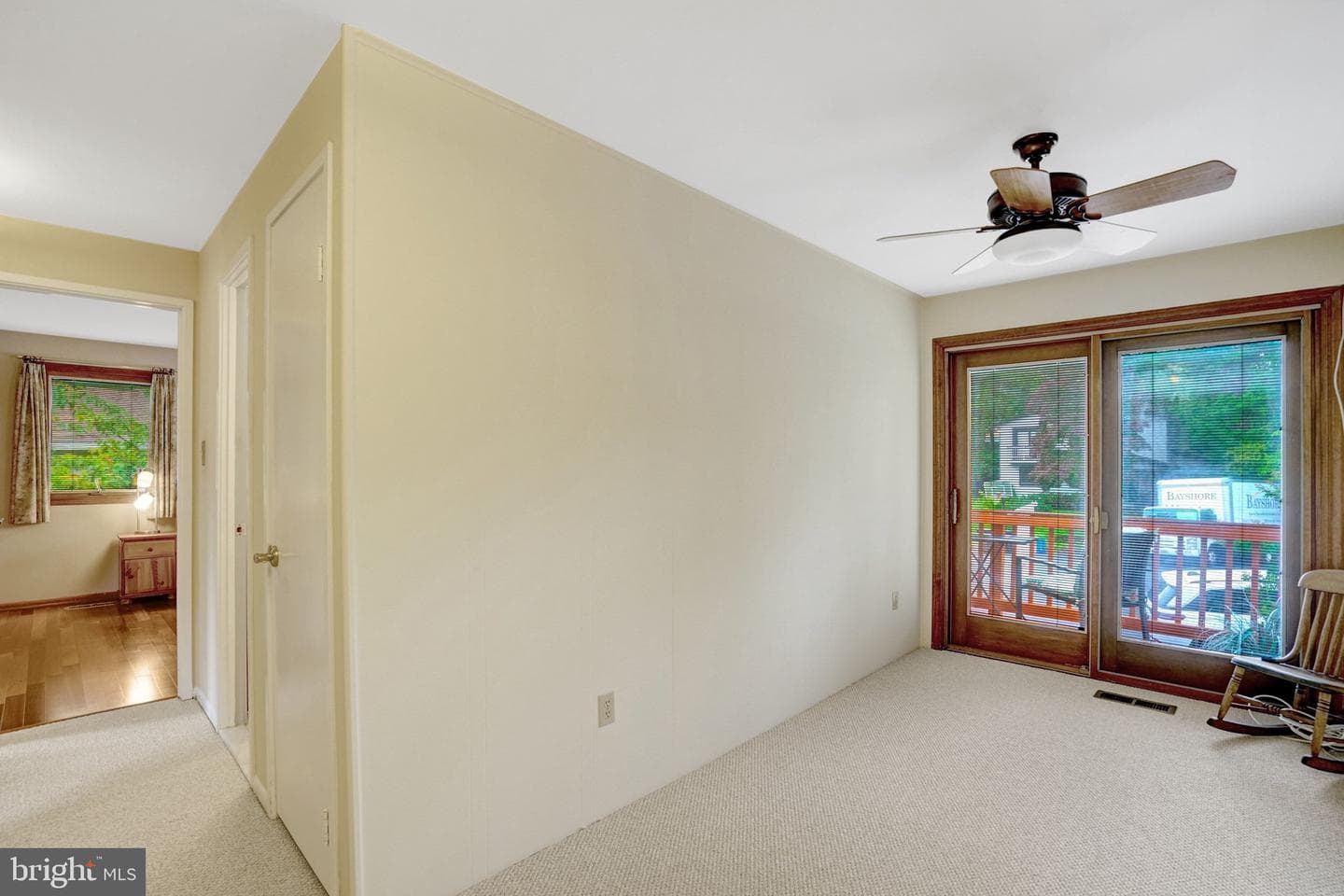 1111 N Rockingham Street photo 31