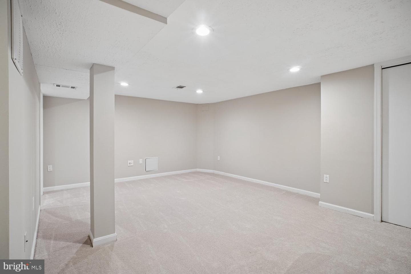 1708 N Quincy Street photo 31