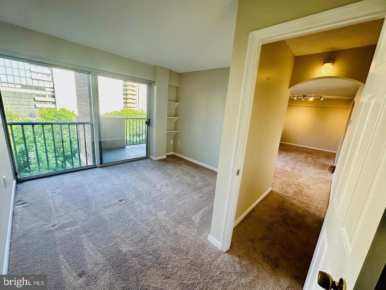 1300 Army Navy Drive #1010 photo 19