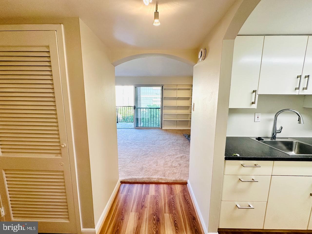 1300 Army Navy Drive #1010 photo 6