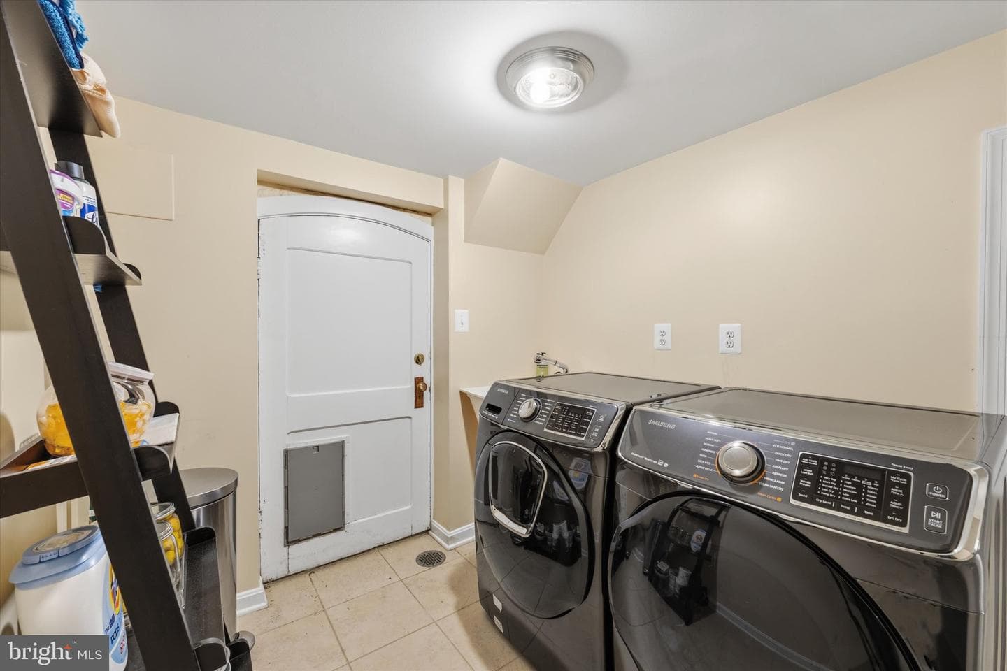 2719 N Edison Street photo 37