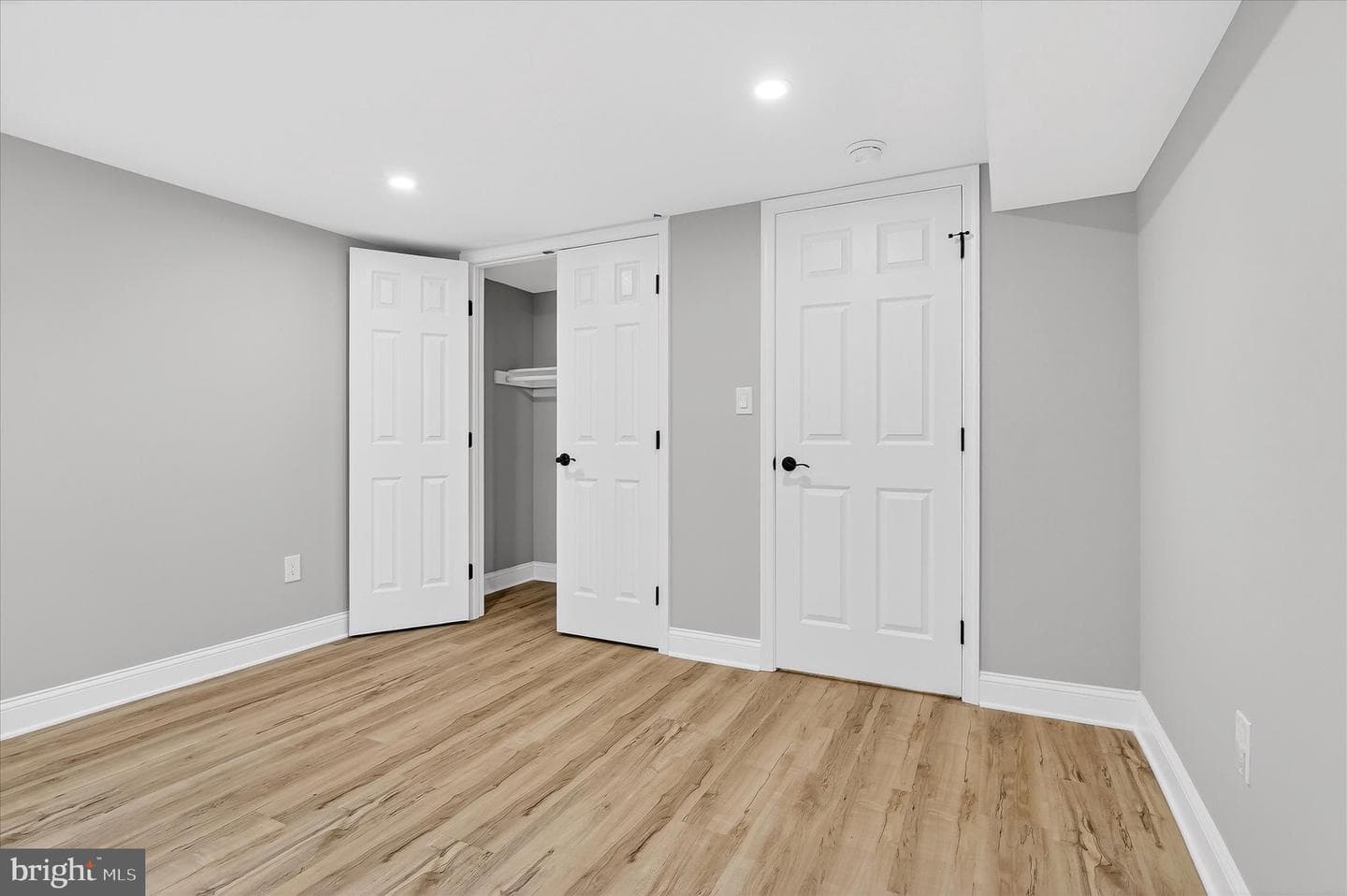 1607 N Glebe Road photo 35