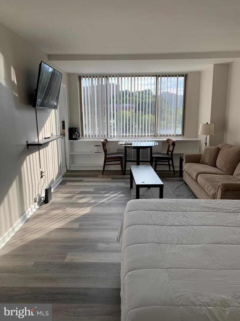1121 Arlington Boulevard #734 photo 1