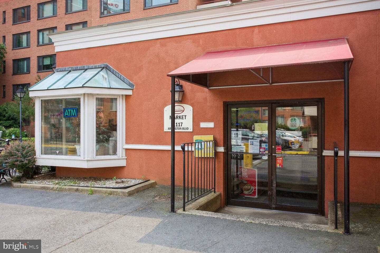 1121 Arlington Boulevard #328 photo 35