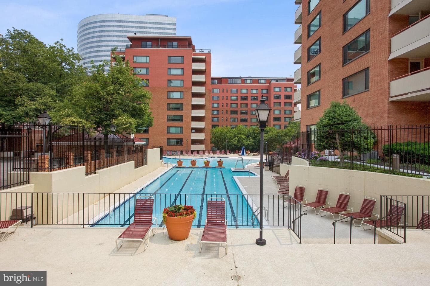 1121 Arlington Boulevard #328 photo 38