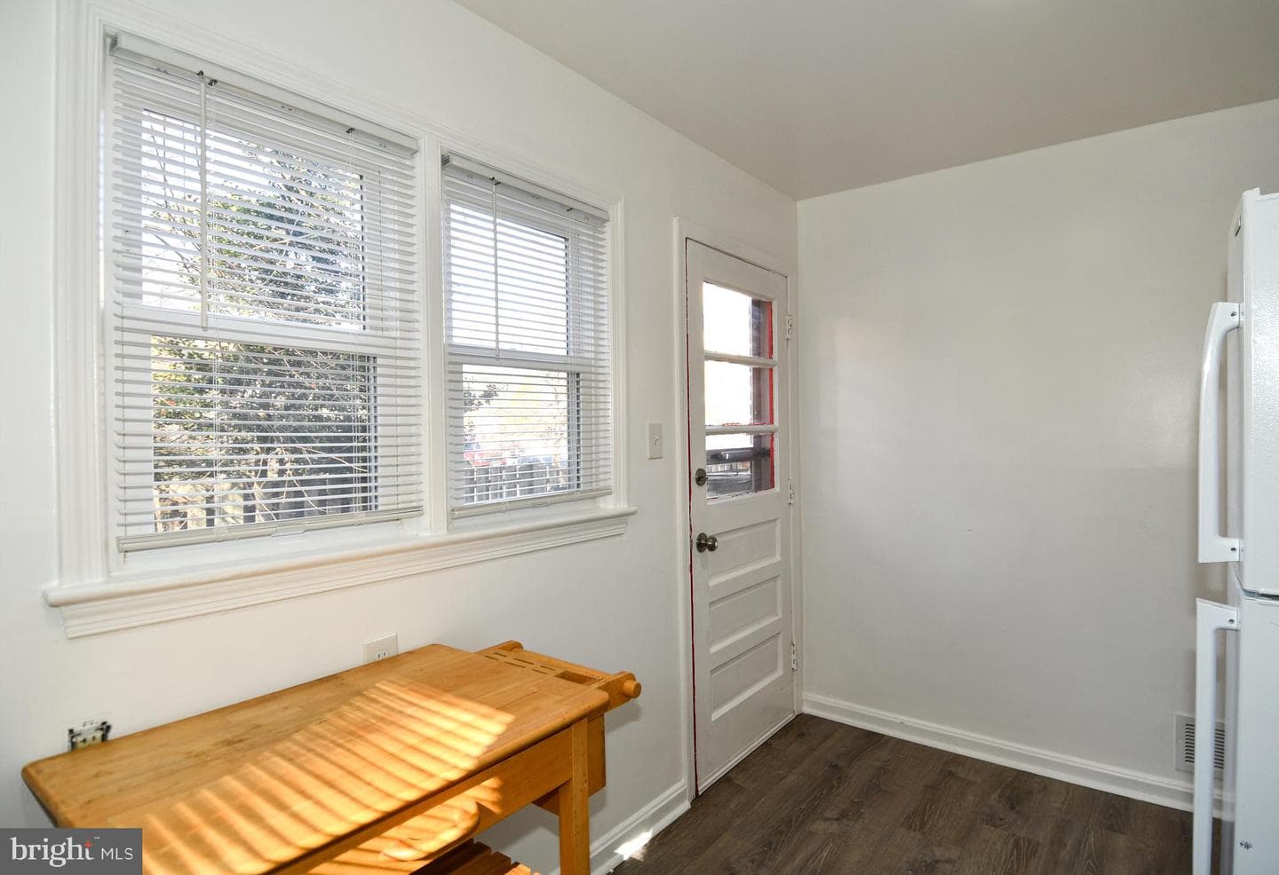 1316 S Dinwiddie Street photo 9