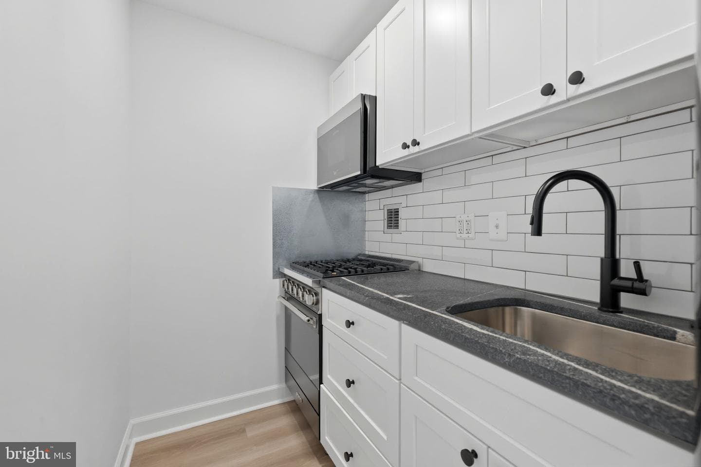 1011 Arlington Boulevard #501 photo 20