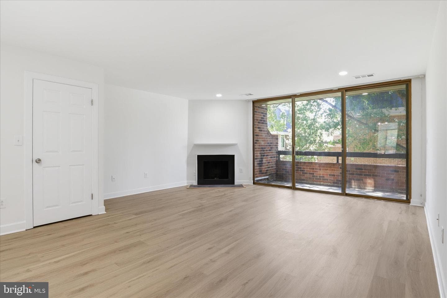 656 15th Street S #2 photo 11