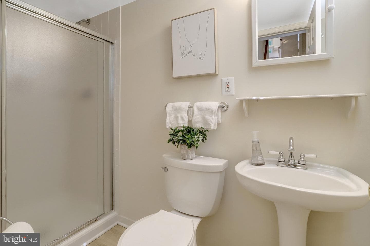 1059 N Montana Street photo 12
