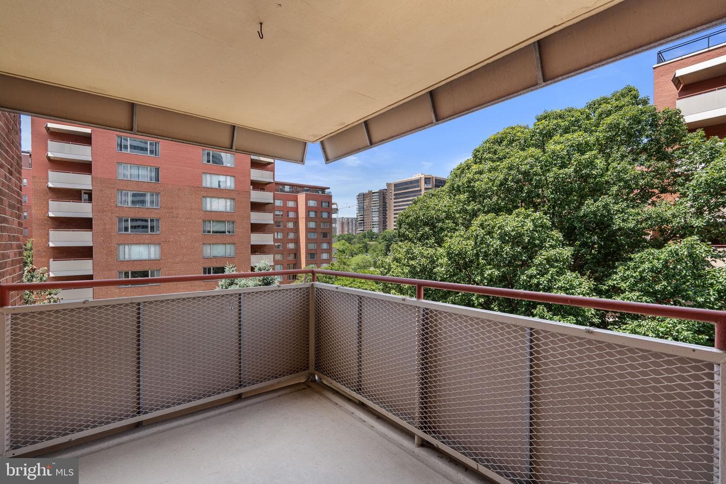 1021 Arlington Boulevard #806 photo 25