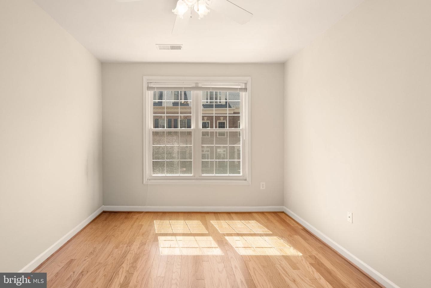 1321 N Adams Court #201 photo 29