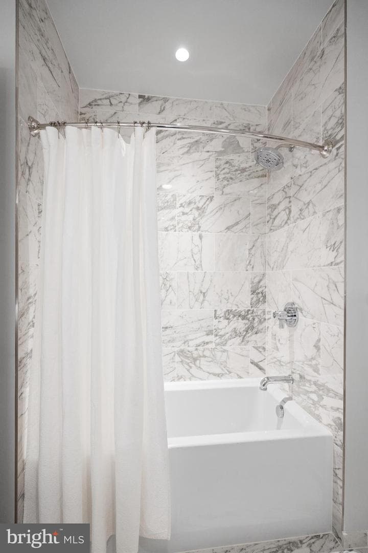 1781 N Pierce Street #501 photo 64