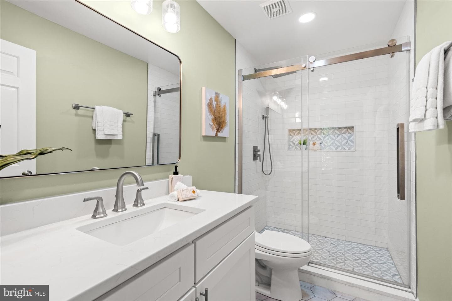 5607 Langston Boulevard photo 13